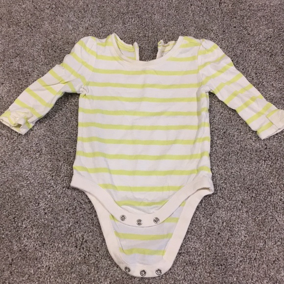 Bundle (3) - Gap long sleeve onesie - Picture 5 of 6